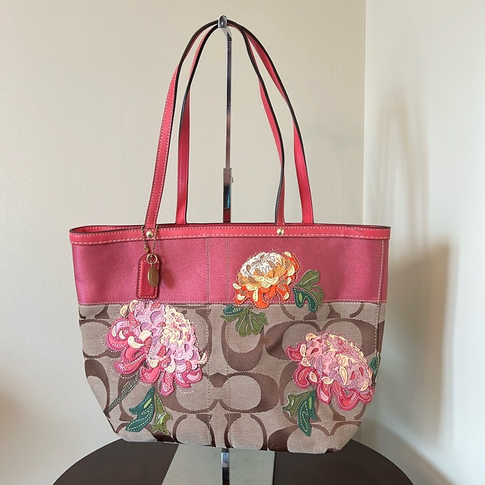 Coach Signature Floral Applique Tote